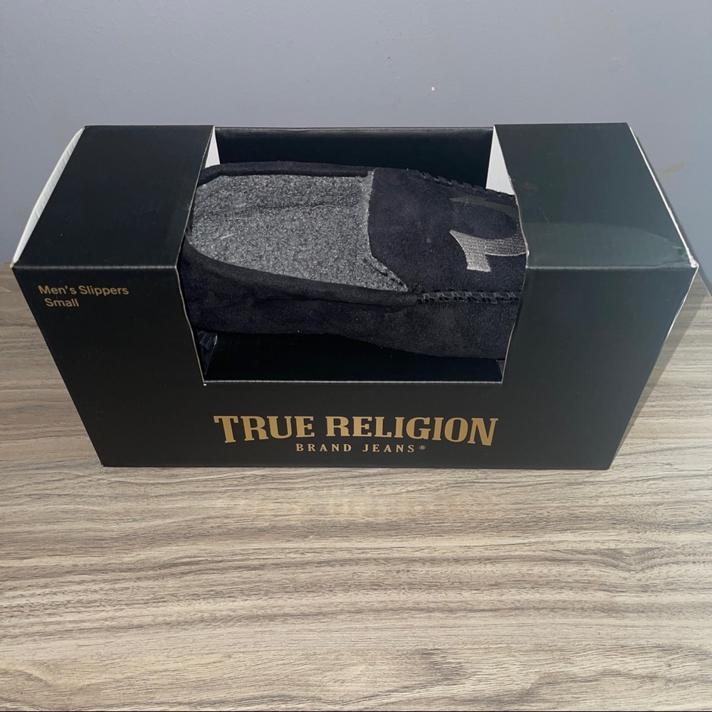 True Religion Men's  Slippers